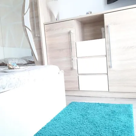 Apartament Casa Dorys *